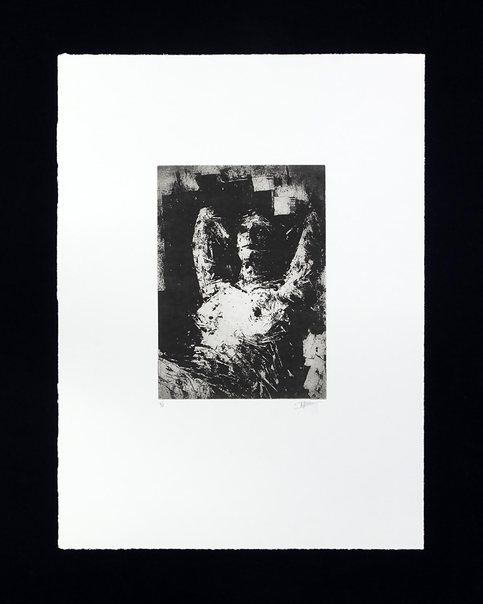 Gravure originale en noir et blanc intitulée Portrait XIII par l'artiste Clément Scarpi, représentant un torse et un visage humain stylisés aux textures brutes, les bras levés derrière la tête, présentée sous cadre noir.